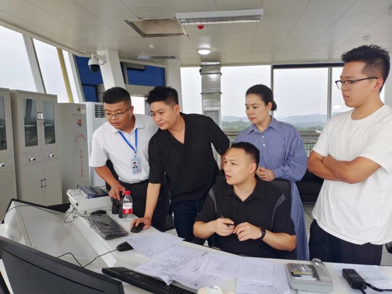 1694745113108685.jpg 運(yùn)行中心1_副本.jpg