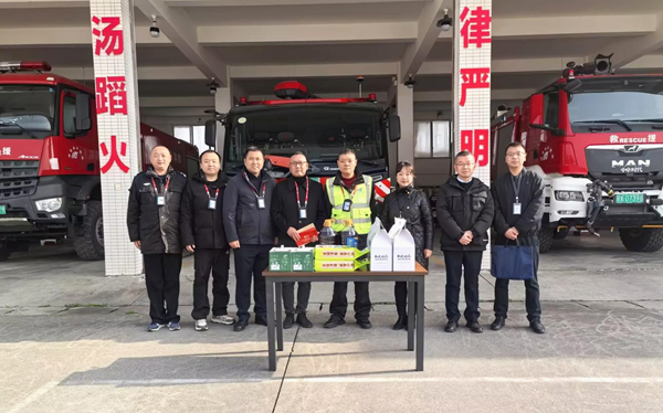 綿陽國資委黨委赴機(jī)場保障一線慰問